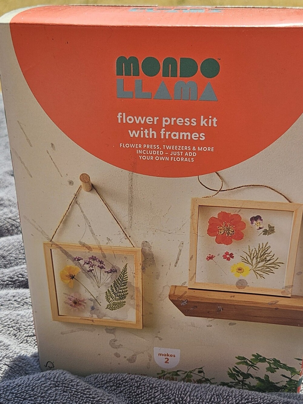 Flower Press Kit with Frames - Orange Brand New